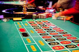 Ilustrasi akses slot naga dari ponsel